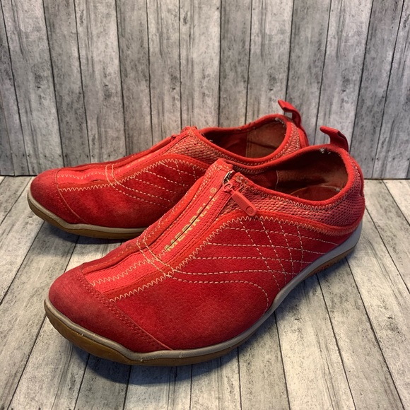 Merrell Shoes - Merrell Scarlef Red Suede Zip Slip On Size 8.5